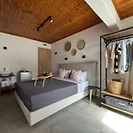 Pensiune Australia Skiathos
